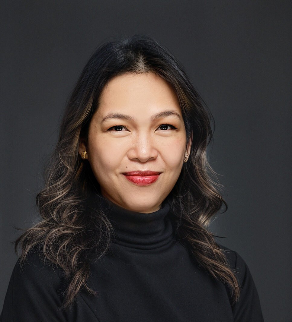 Headshot_Christine02